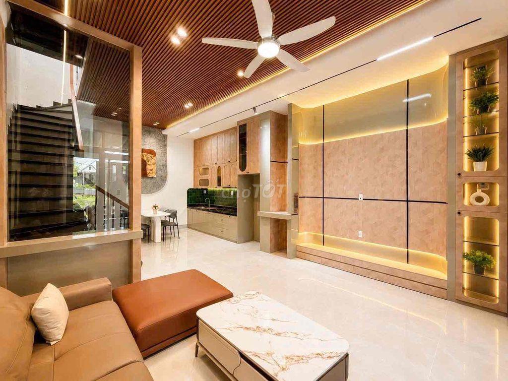 🏡 Bán Nhà 1 Trệt 1 Lầu 4,5x23m – 3PN – Sổ Riêng – Hẻm Ô Tô 6m – Gần Ch