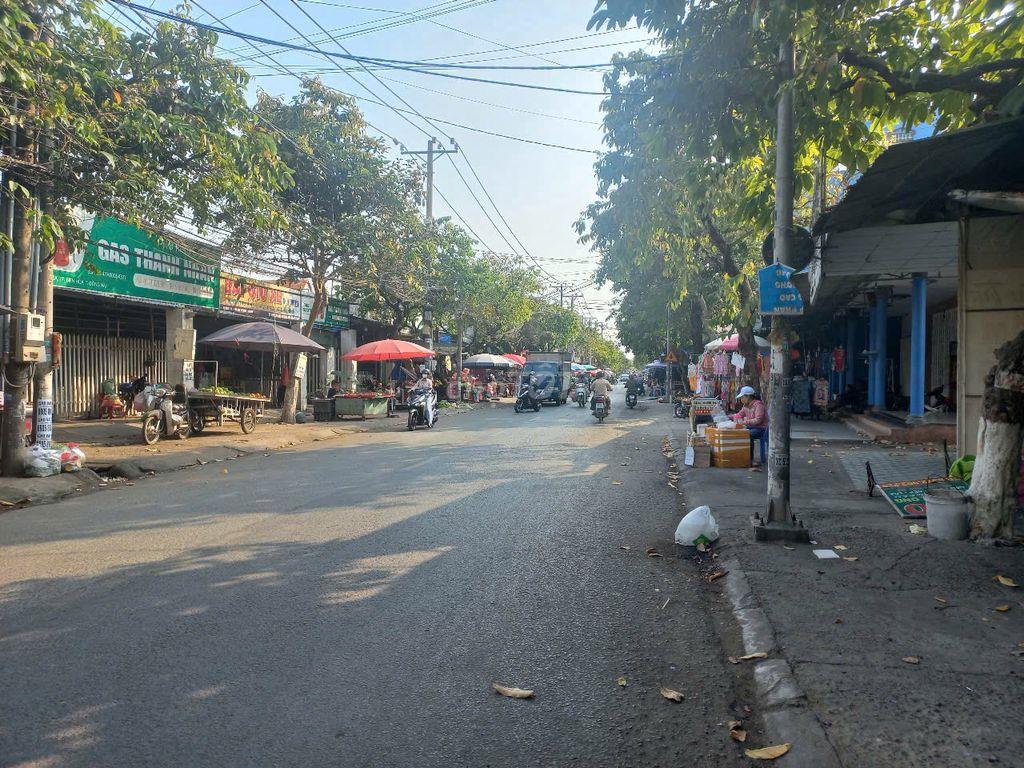 Nhà mới xây, Khu dân cư đẹp, Làm việc trực tiếp chủ