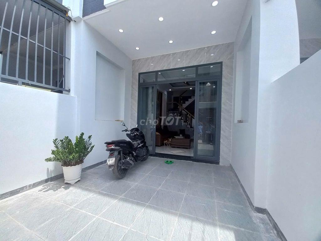 Nhà mới xây, Khu dân cư đẹp, Làm việc trực tiếp chủ