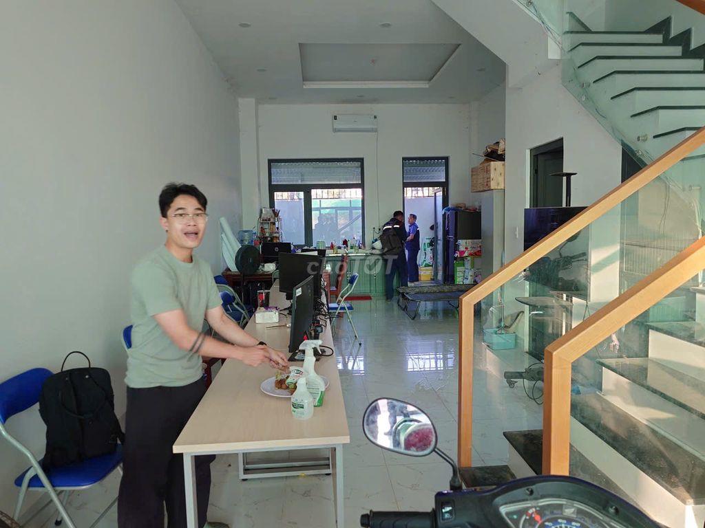 NHÀ PHỐ XÂY SẴN - SỔ HỒNG RIÊNG - HOÀN CÔNG ĐẦY ĐỦ