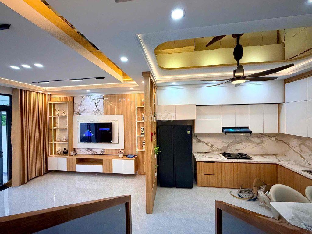 NHÀ PHỐ ĐẸP TẠI PHƯỜNG LONG KHÁNH TP ĐỒNG NAI