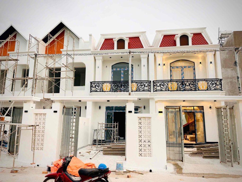 NHÀ PHỐ ĐẸP TẠI PHƯỜNG LONG KHÁNH TP ĐỒNG NAI