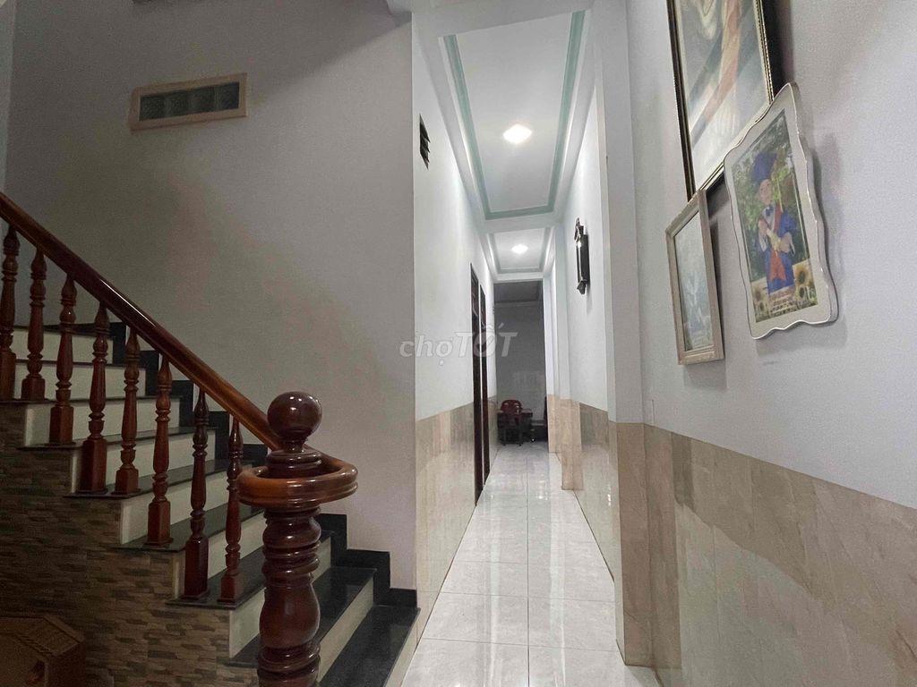 Bán nhà mặt tiền hoặc cho Thuê dài hạn