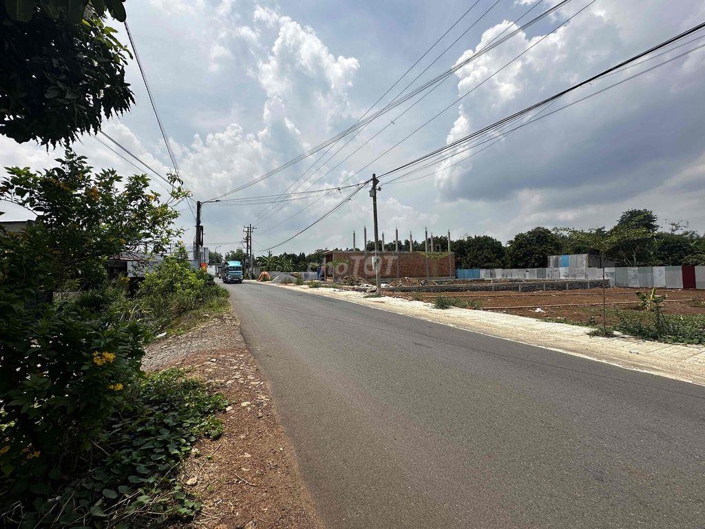 Đất Thổ Cư - Mặt Tiền Chính - Sát Chợ Bàu Hàm