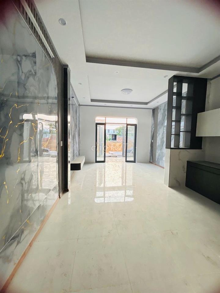 Nhà 1 trệt 1 lầu gần cây xăng 75 Biên Hòa