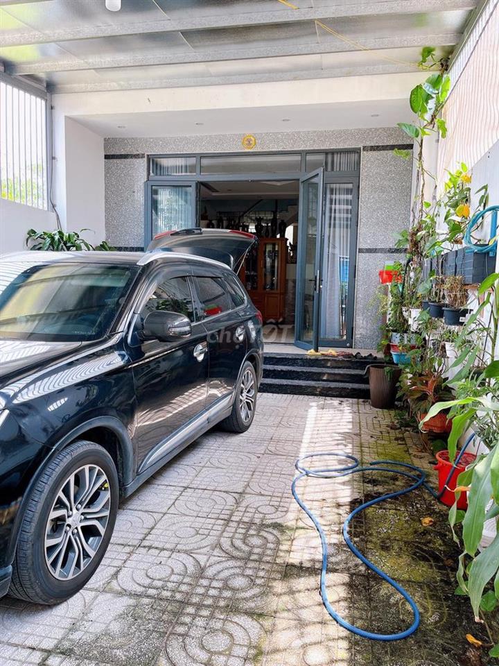 Bán nhà kiên cố 160m2 hẻm ô tô 2606 Hùng Vương, Vĩnh Thanh, Nhơn Trạch