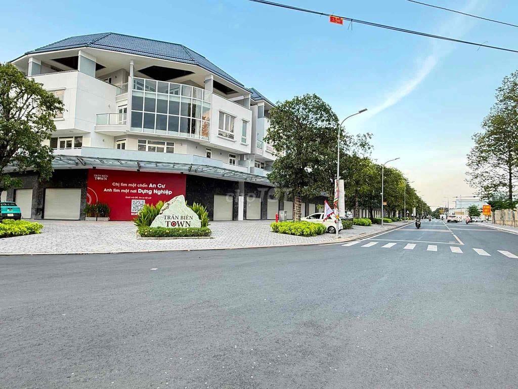 Nhờ 500ae hỗ trợ chủ cho Hoa hồng 2% ae lấy 8 phần e lấy 2 thôi