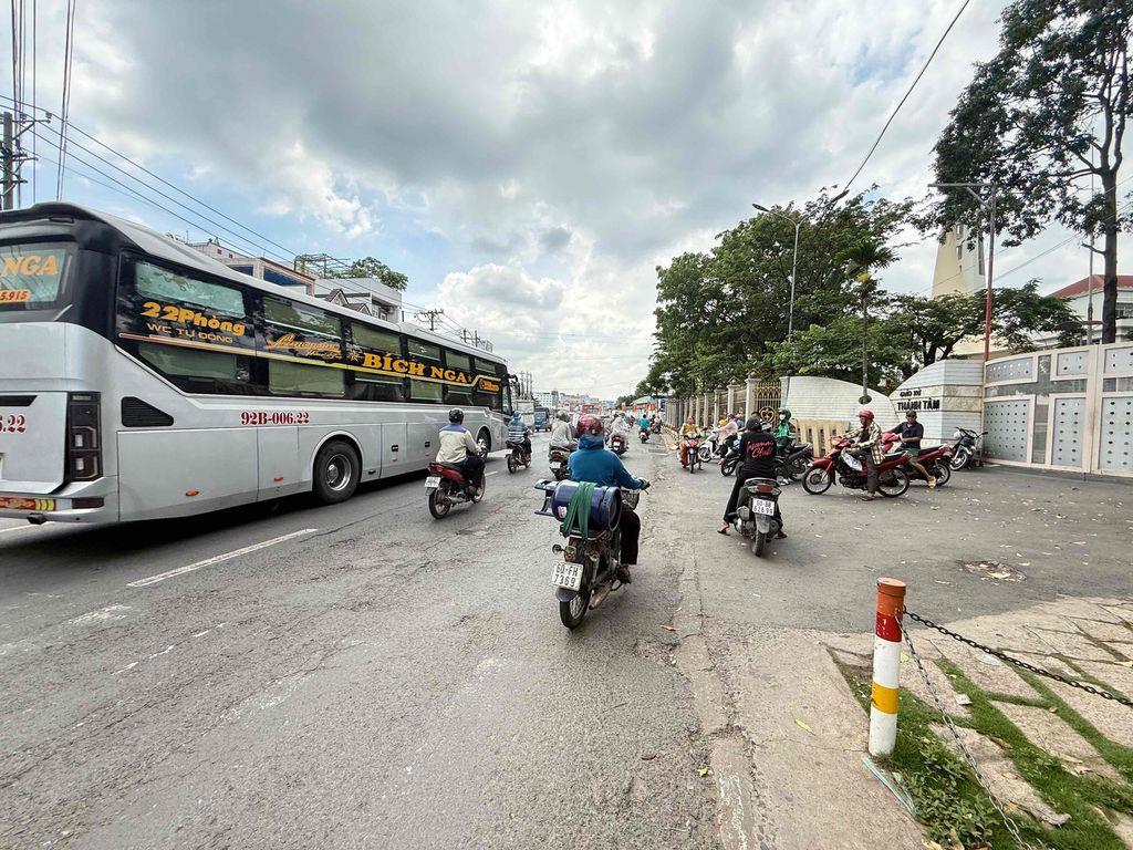 bán đất chính chủ hh2% nhờ 500ae bán giúp