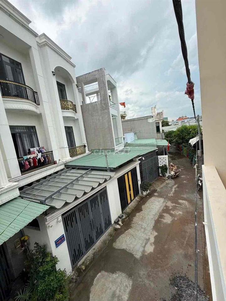 🔥 BÁN NHÀ 1 TRỆT 1 LẦU 1 TUM – SÁT CHỢ ĐỒN, BỬU HÒA – Ô TÔ TẬN NHÀ – 3