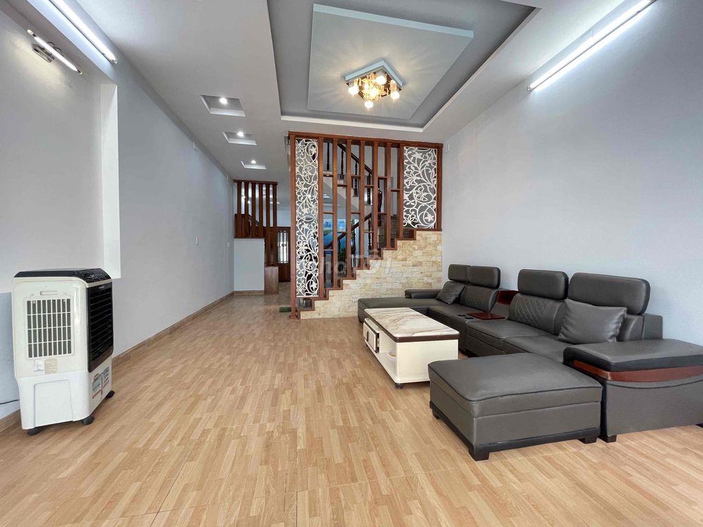 Chính chủ cần bán nhà  hẻm 805 đường Nguyễn Ái Quốc