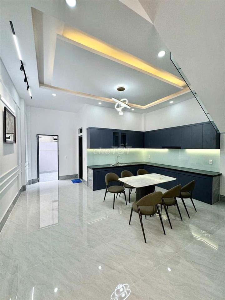 Bán nhà 1 trệt 1 lầu  4.2x14.3 giá 2.8tỷ, biên hòa, hẻm nhựa 5m
