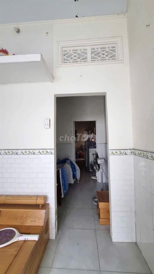 Bán nhà 4.2*14, giá 1.28 tỷ, SHR