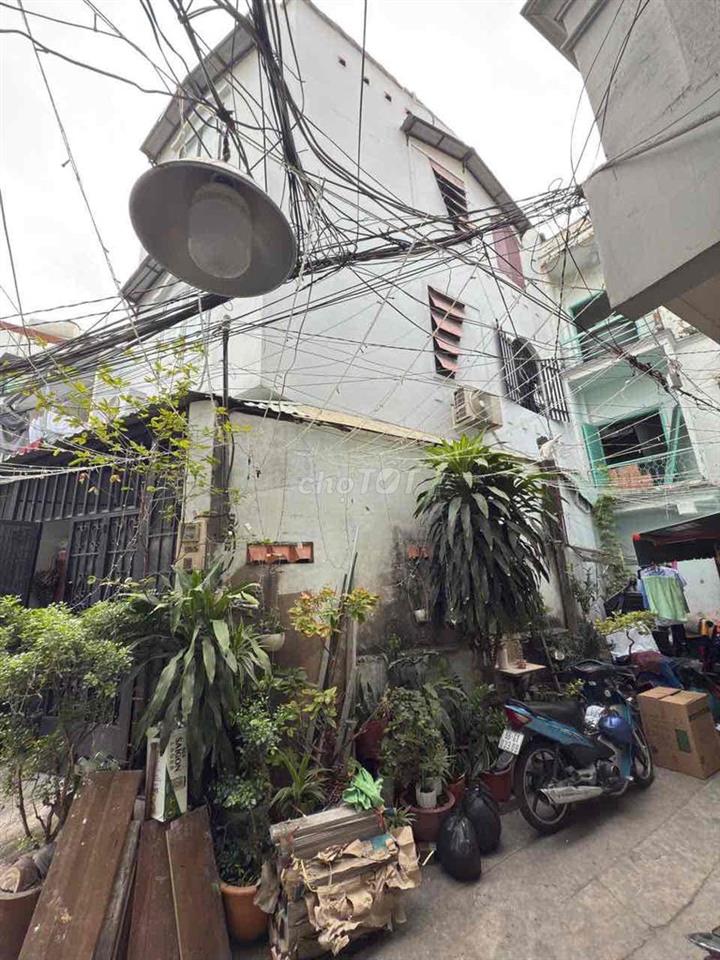 nhà ngõ hẻm