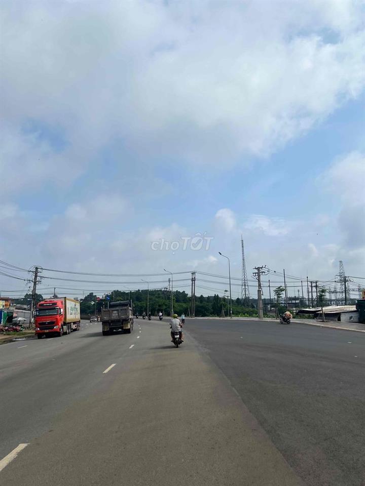 đất vườn nghĩ dưỡng ngay trung tâm Phường Long Khánh
