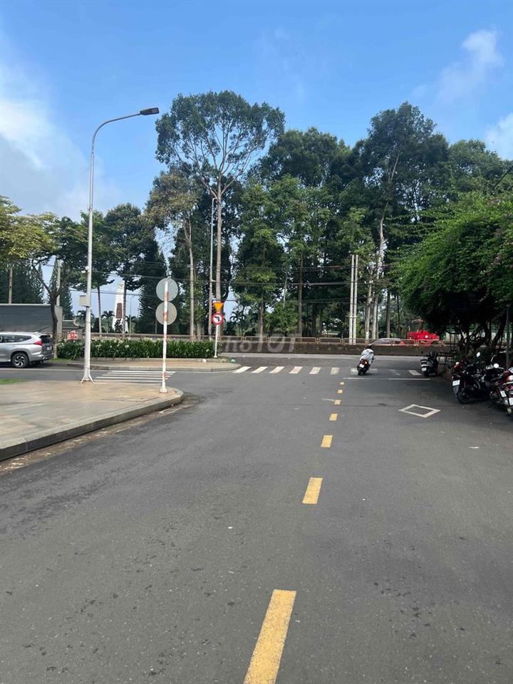 đất vườn nghĩ dưỡng ngay trung tâm Phường Long Khánh