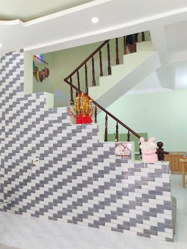 Cho thuê nhà 2pn, gần tiểu học Trảng Dài, Biên Hòa Đồng Nai, 5tr/tháng