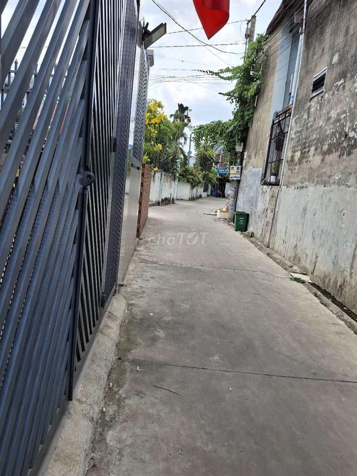 Bán dãy trọ 8 phòng dt 5x26