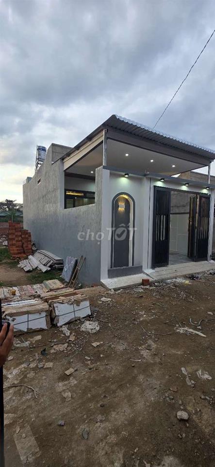 Bán Căn Nhà Quảng Tiến Gần Chợ Trà Cổ & Nhà Nghỉ Minh Nhật