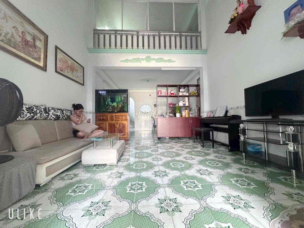 Định cư bán gấp, nhà gần chợ, nhà thờ, trường học cấp 1,2,3 khoảng 500