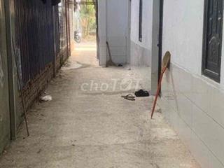 Dãy trọ mới ngay cổng kcn giang điền