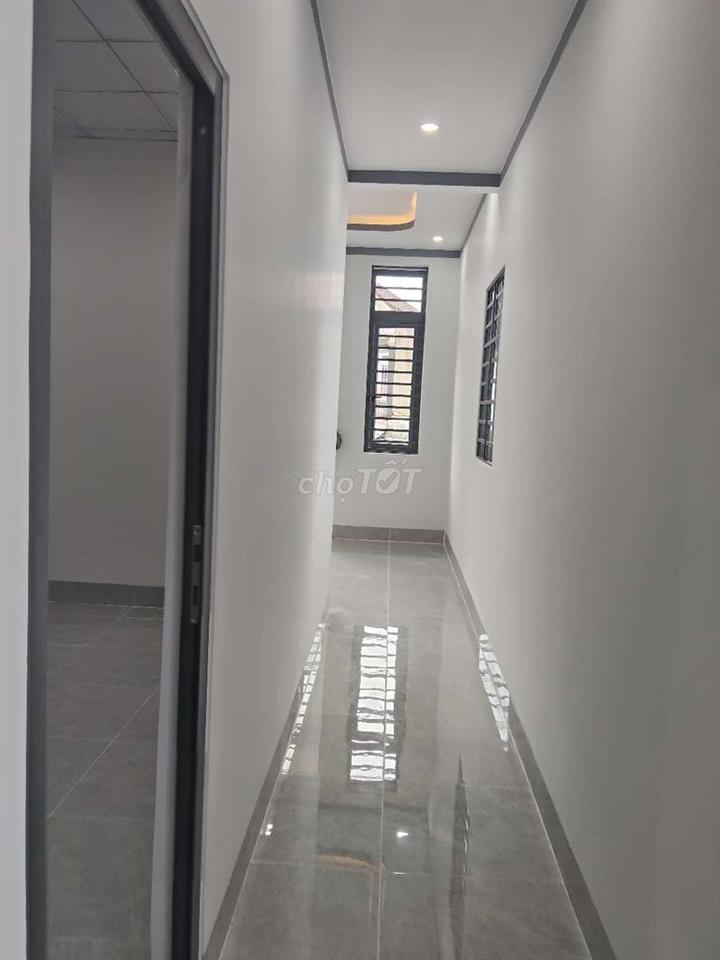 BÁN NHÀ MỘT TRỆT MỘT LẦU GẦN KHU CÔNG NGHIỆP A MA TA LONG BÌNH ĐN