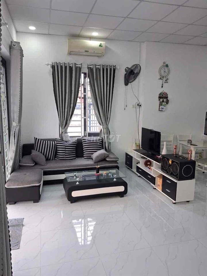 Bán nhà mặt tiền quốc lộ 20 ấp phú quý 1 la ngà định quán đnai