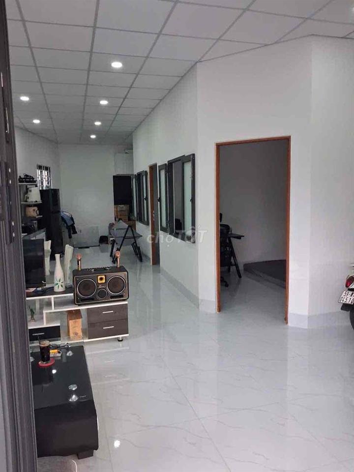 Bán nhà mặt tiền quốc lộ 20 ấp phú quý 1 la ngà định quán đnai