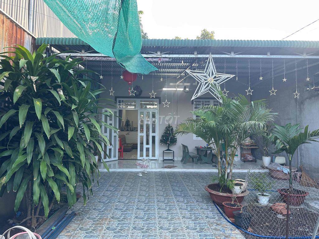 bán nhà Bảo vInh A, nhà mới đẹp, diện tích rộng