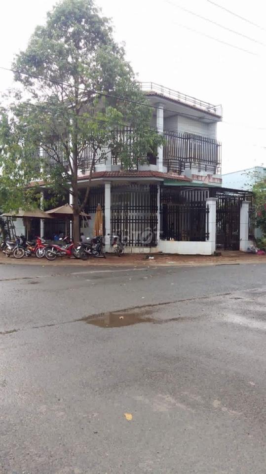 CHÍNH CHỦ CẦN BÁN NHÀ GÓC 2 MẶT TIỀN NGAY TRUNG TÂM XÃ ĐỊNH QUÁN
