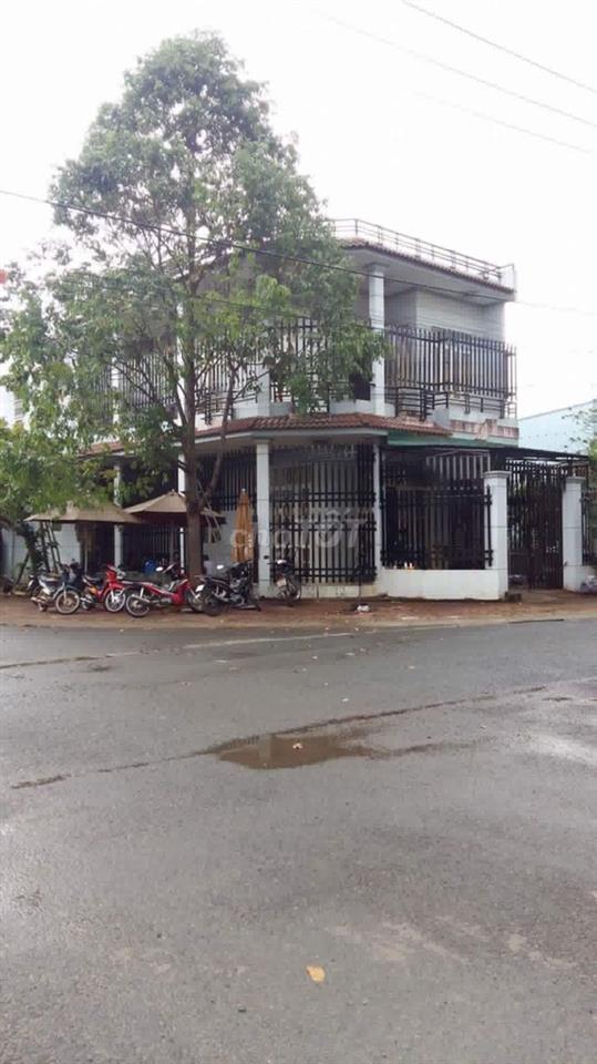 CHÍNH CHỦ CẦN BÁN NHÀ GÓC 2 MẶT TIỀN NGAY TRUNG TÂM XÃ ĐỊNH QUÁN