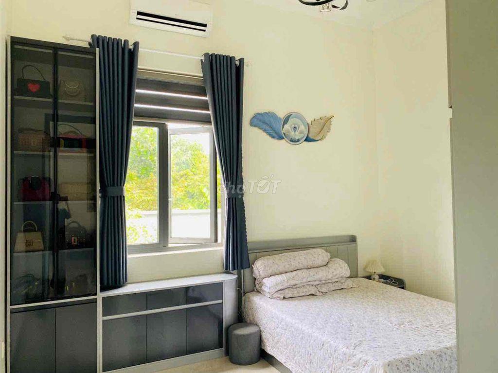 Chính chủ - Mua đất tặng nhà kiên cố, 1 xào đất mặt tiền Nguyễn hoàng