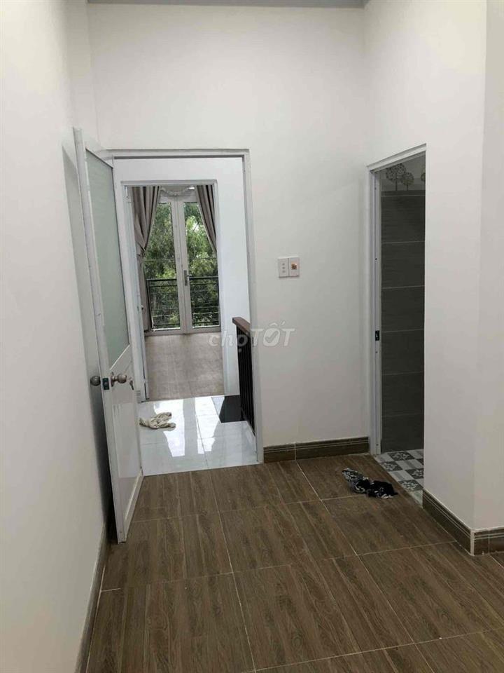 BÁN NHÀ HẺM 2 MẶT TIỀN (2 LẦU)
