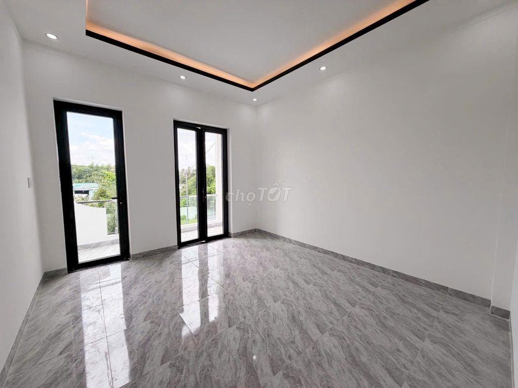 GIA ĐÌNH CẦN CHIA TÀI SẢN, BÁN GẤP NHÀ LẦU MỚI XÂY GIÁ RẺ, SỔ HỒNG SẴN