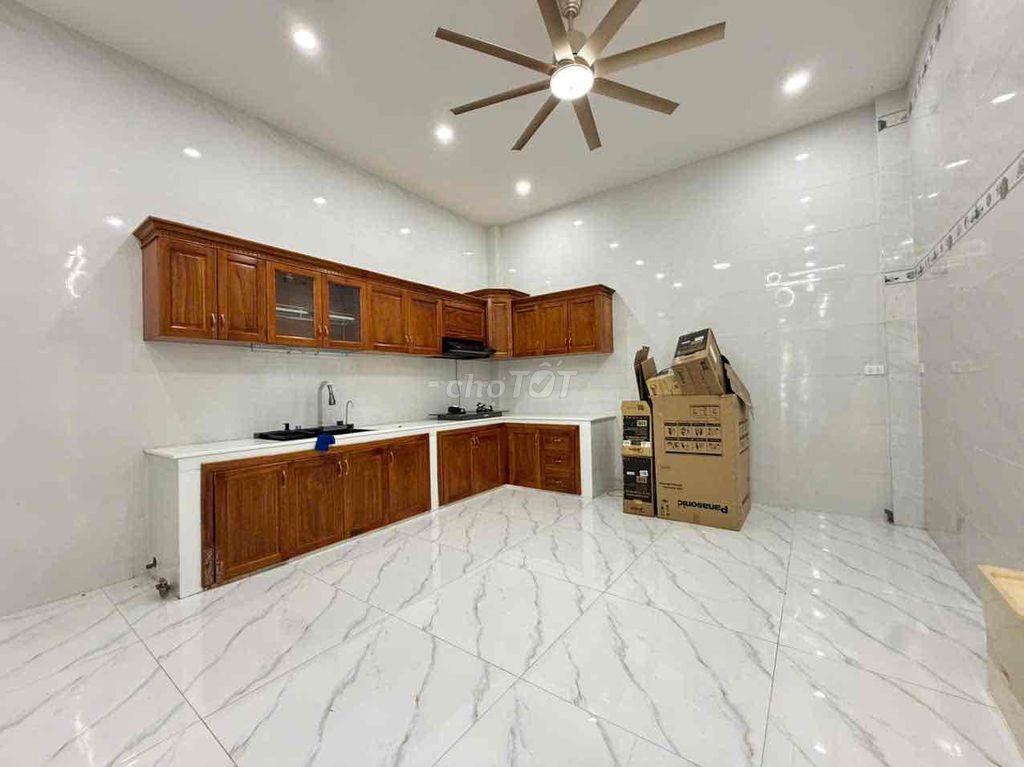 NT083 cho thuê nhà mặt tiền hẻm gần quốc lộ 1A