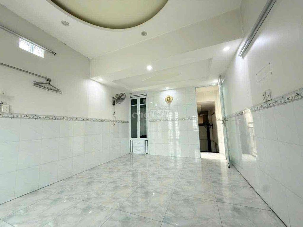 NT097 cho thuê nhà mặt tiền quốc lộ 1A