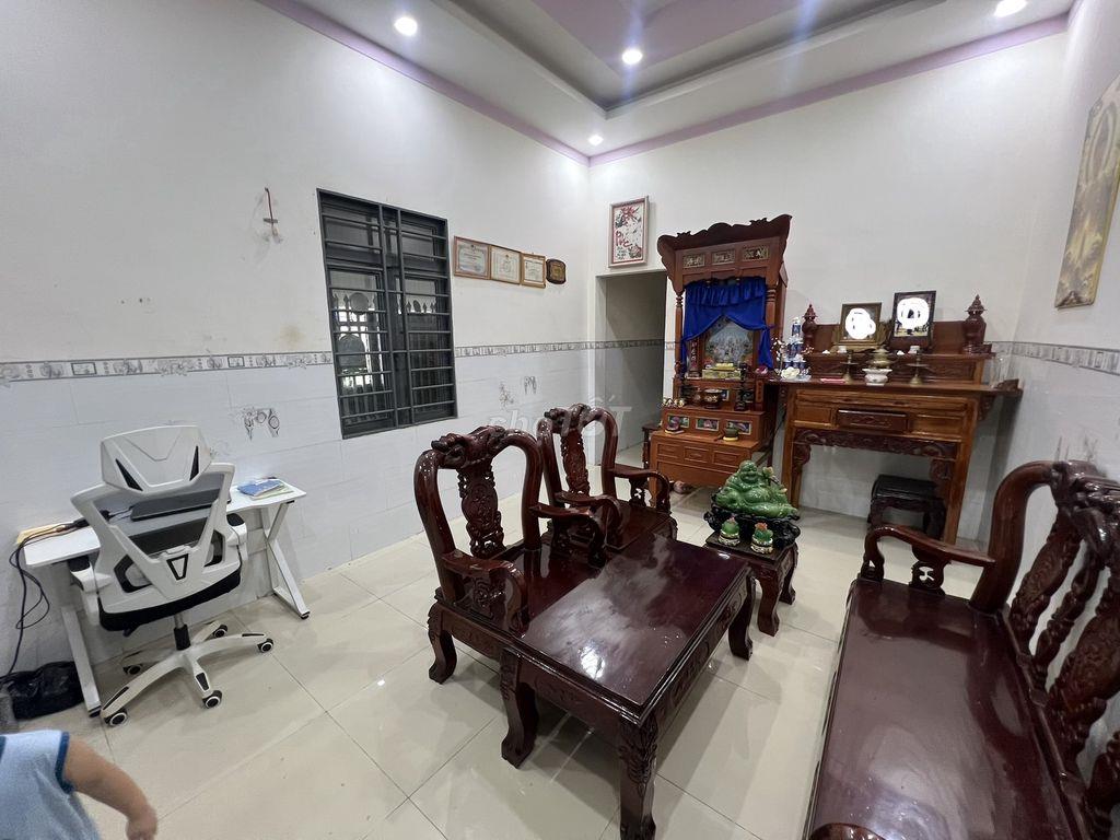 Cho thuê nhà ấp 10 Bình Sơn Long Thành