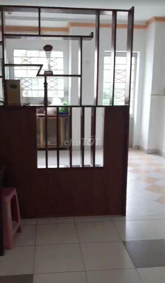 Cần cho thuê nhà chung cư