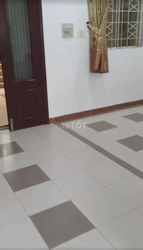 Cần cho thuê nhà chung cư
