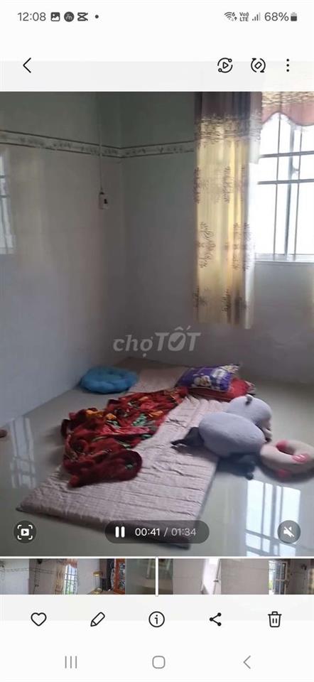 nhà cho thuê nguyên căn 2 phòng1 khách 1 vệ sinh có để xe có máy lạnh