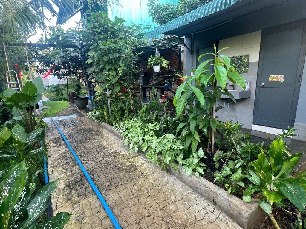NHÀ VƯỜN NGHỈ DƯỠNG