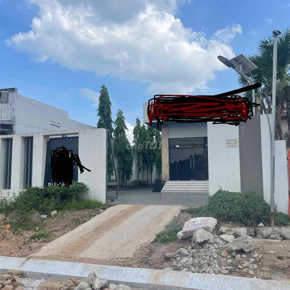 Bán NĐ đường Trần Phú, TT Xuân Lộc, TP Đồng Nai: 13,5 tỷ, DT 950m2, (c