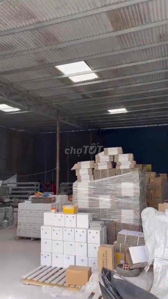 Cho Thuê Kho Xưởng (1,100m2, điện 3Fa) gần Quốc Lộ 1K, P.Biên Hoà