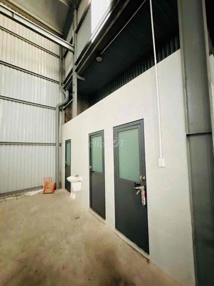 Cho Thuê MB - Kho Xưởng (gần 900m2) gần BV Đồng Nai - Biên Hoà - Đ.Nai