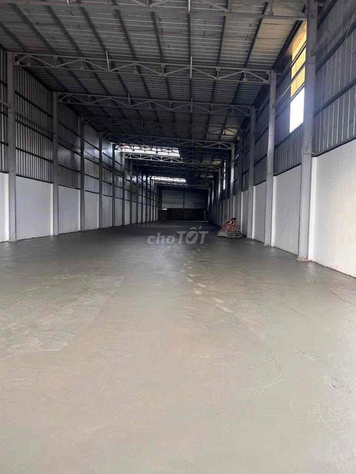 Cho thuê MB,kho xưởng (1,176m2, HT điện 3Fa) MT KCN Giang Điền-T.Bom
