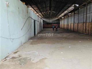 Cho thuê xưởng + nhà ( 600m2, hỗ trợ điện 3Fa ),gần Quốc Lộ 1,P.Hố Nai