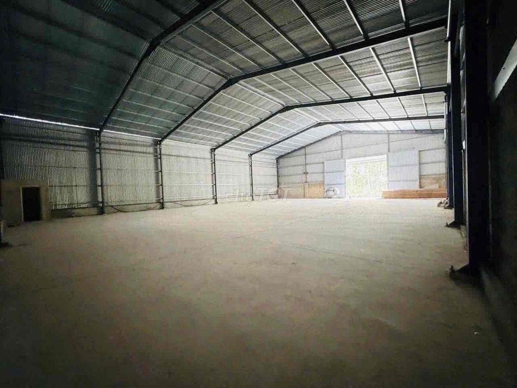 Cho thuê nhà xưởng (600m2, điện 3Fa) phường Hố Nai, Đồng Nai.