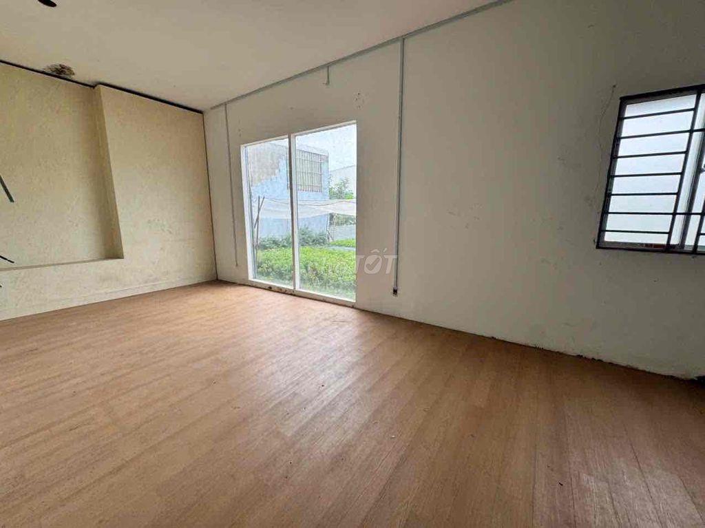 Cho thuê nhà & xưởng (550m2, điện 3Fa) KP4 Trảng Dài - Đồng Nai.