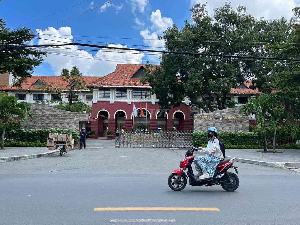 mặt tiền đ.nguyễn khuyến ,nguyên căn 