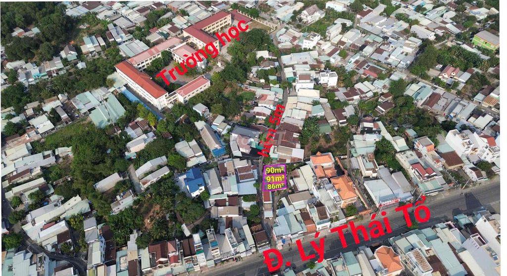 Bán 3 lô đất nền sổ riêng xã Đại Phước hẻm 1 xẹc
