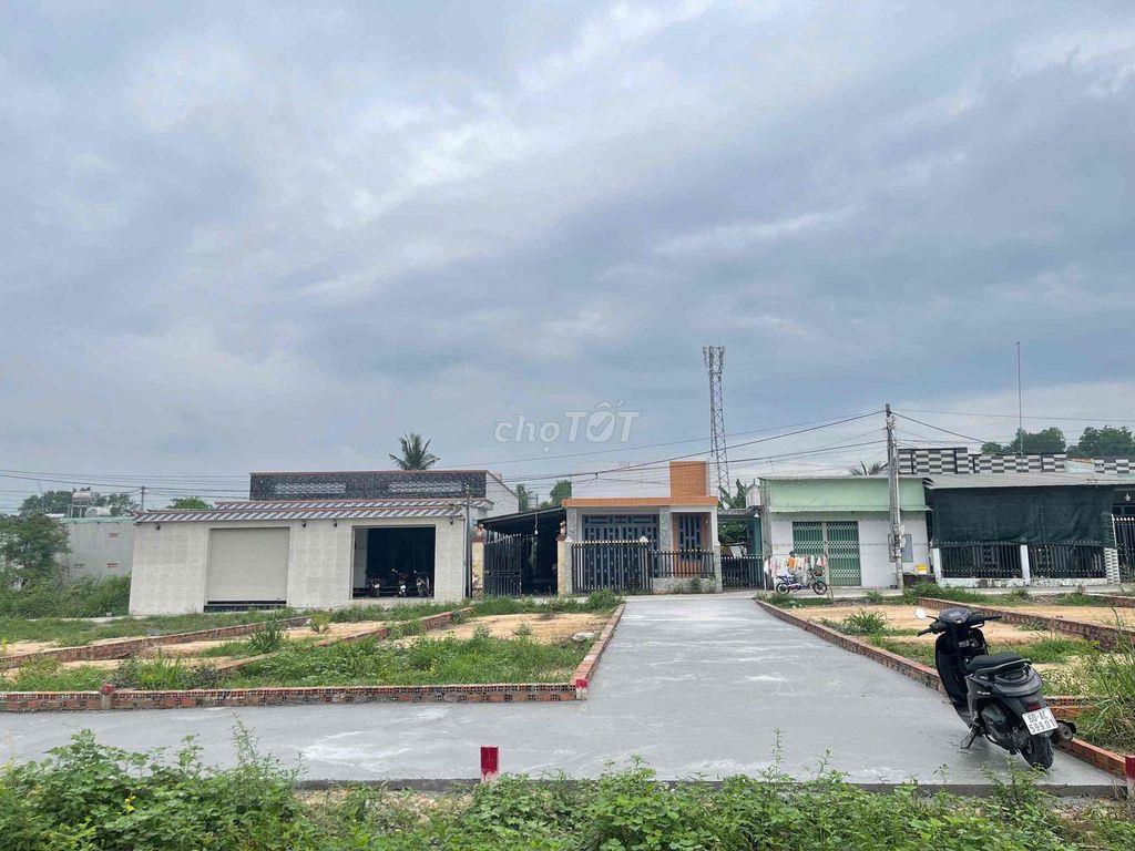Đất nền full thổ sát bên cụm trường học giá chỉ 1 tỷ full thổ cư